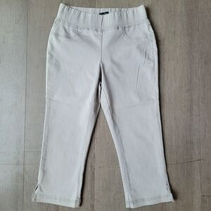Carreli Pull On Light Gray Cropped Pants